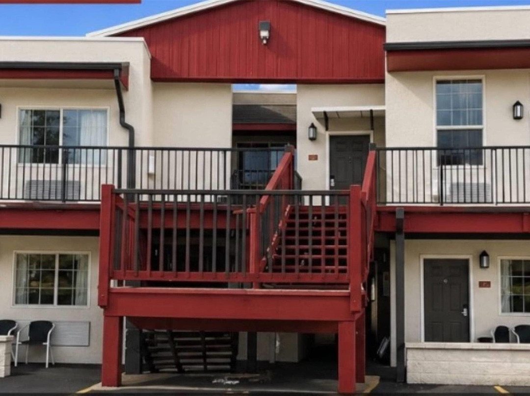 Econo Lodge Inn & Suites Montrose - Black Canyon Area