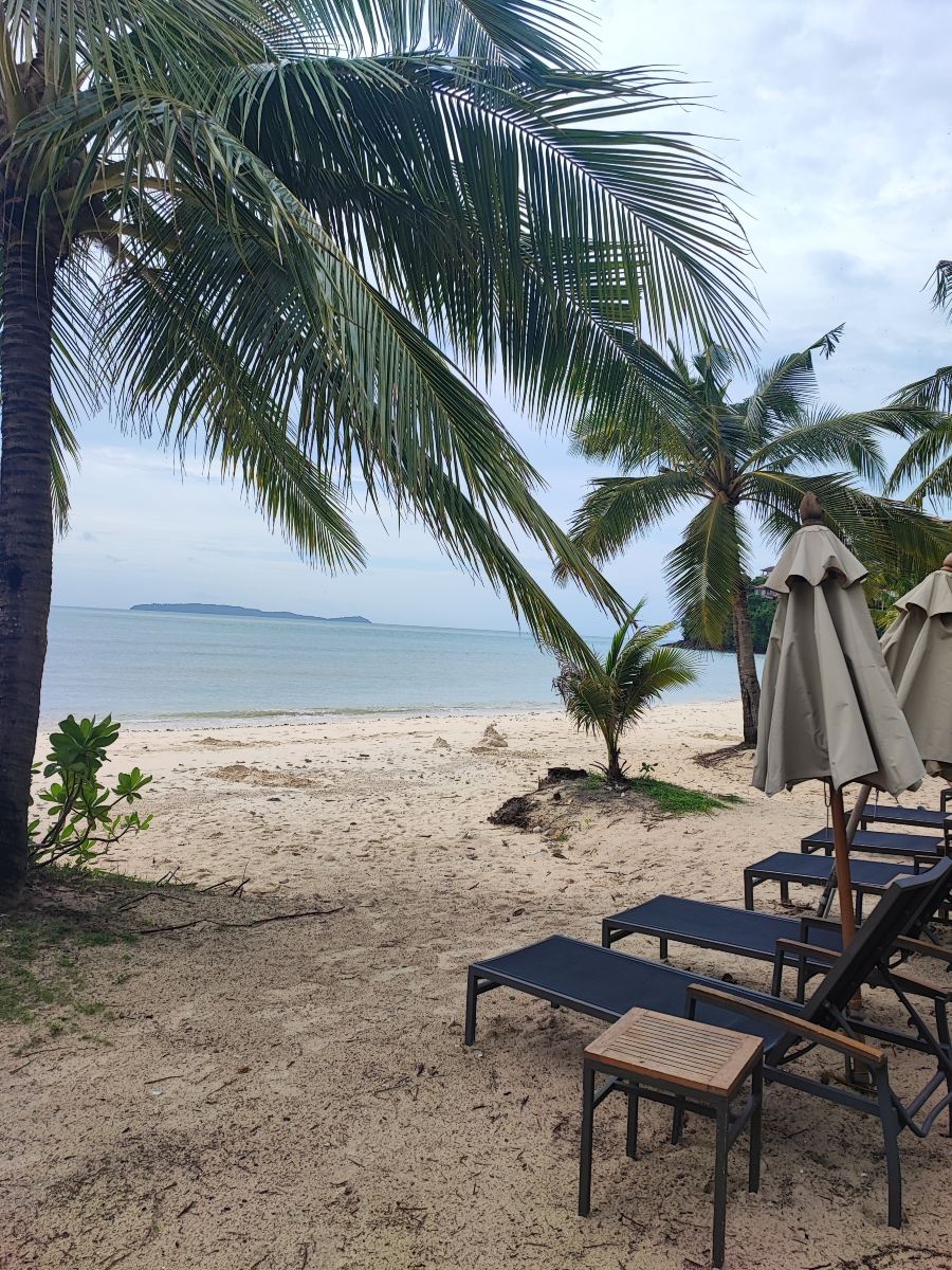 普吉岛凯特睿海湾酒店-泳池