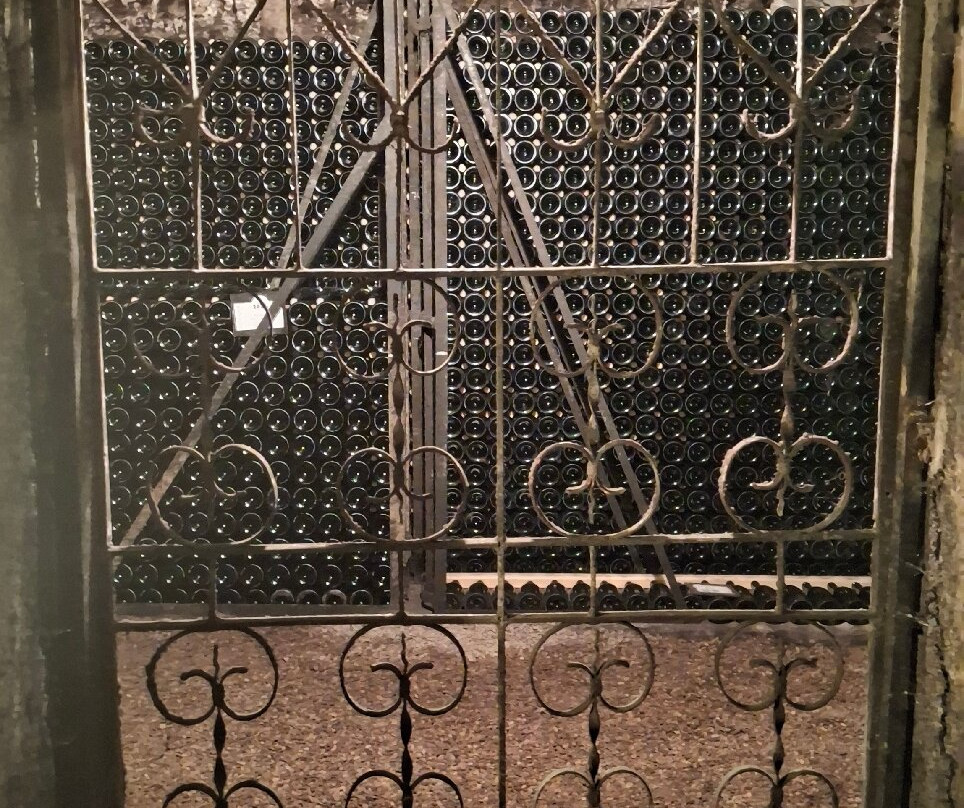 Domaine Rebourgeon-Mure-Pommard必去景点