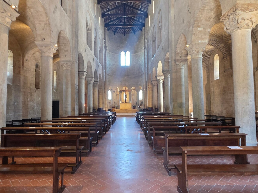 Abbazia di Sant'Antimo-Castelnuovo dell'Abate必去景点