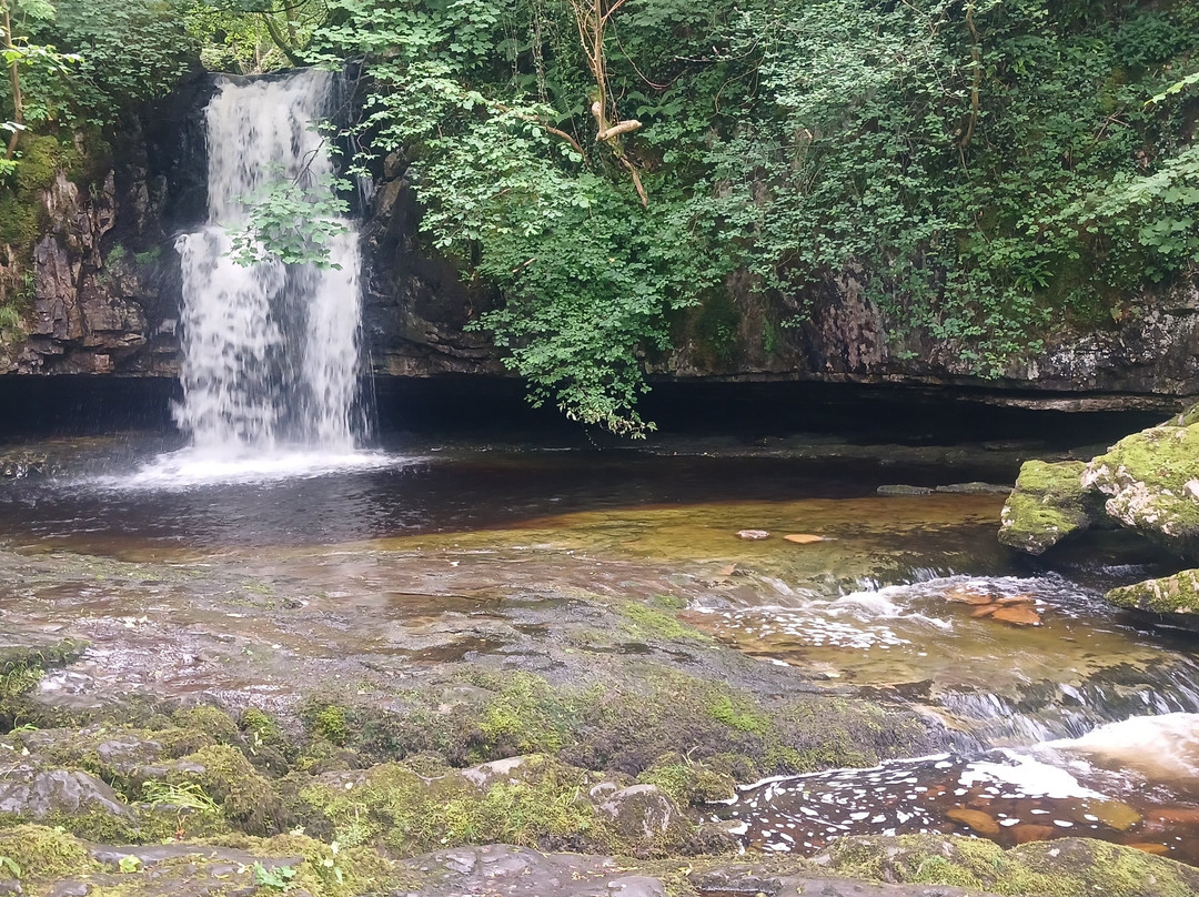 Gastack Beck Waterfall-Dent必去景点