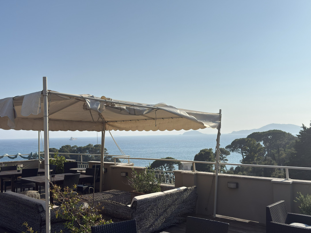 罗莎德温提酒店主图