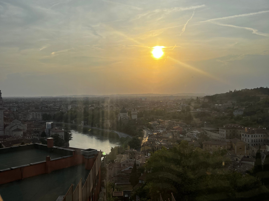 Funicolare di Castel San Pietro-维罗纳必去景点