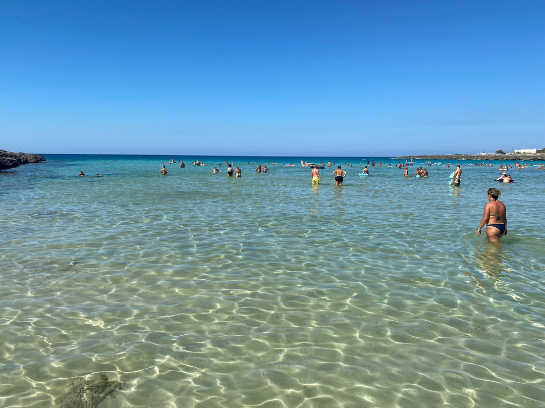 Spiaggia di Montedarena-Marina di Pulsano必去景点