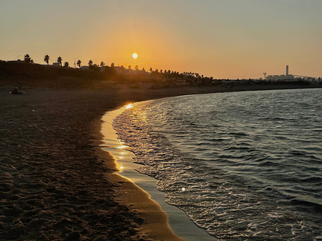 Spiaggia di Torre San Gennaro-Torchiarolo必去景点
