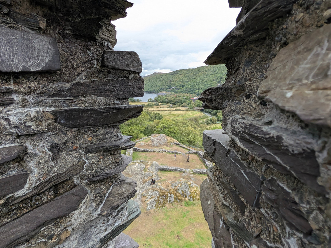 Castell Dolbadarn-Llanberis必去景点