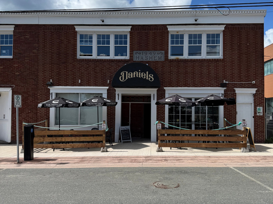 Daniel’s Alehouse and Eatery