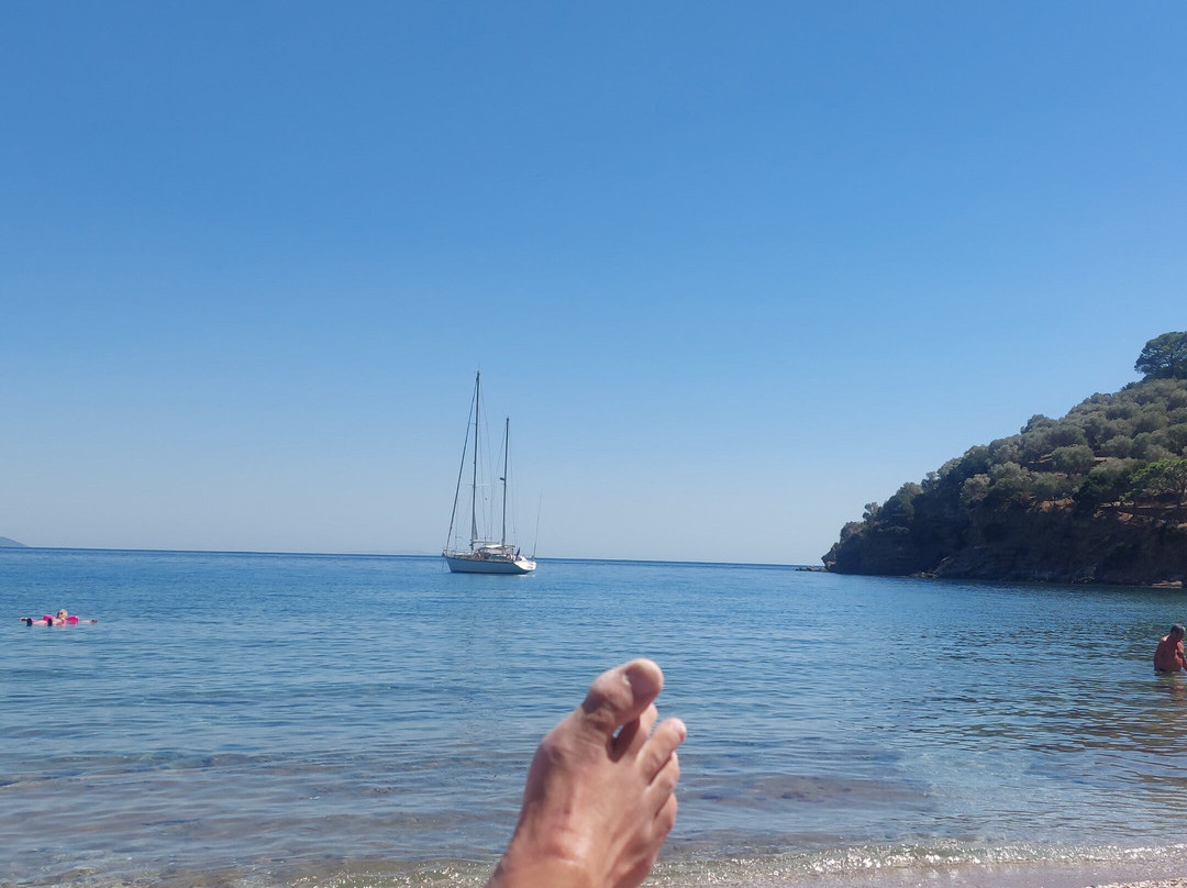 Limnionas Beach-Marathokampos必去景点