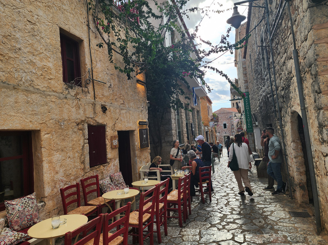 Koroni Grill House