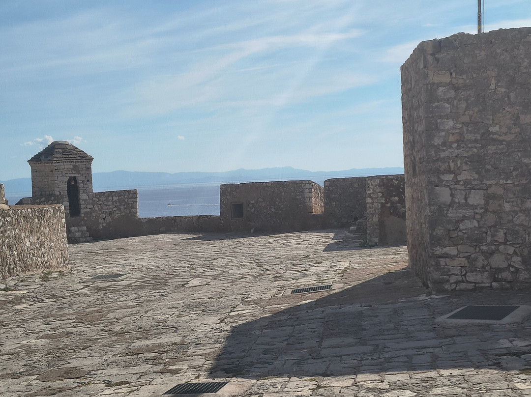 Porto Palermo Castle-Himare必去景点