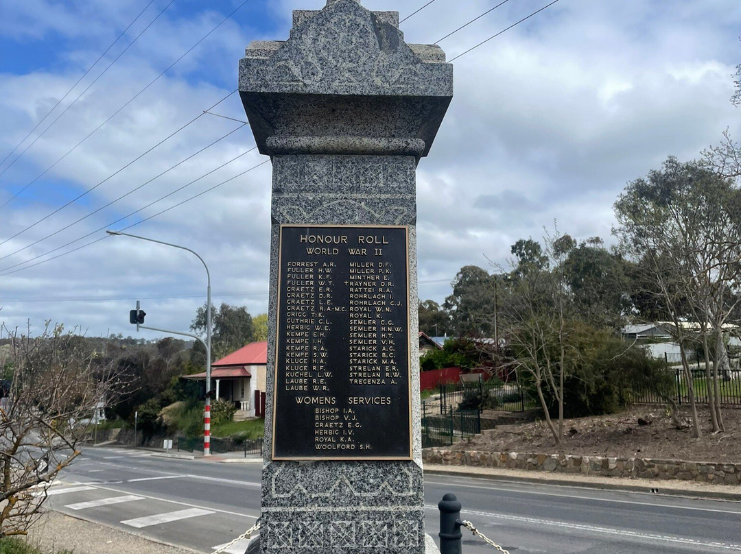 Springton War Memorial-Springton必去景点