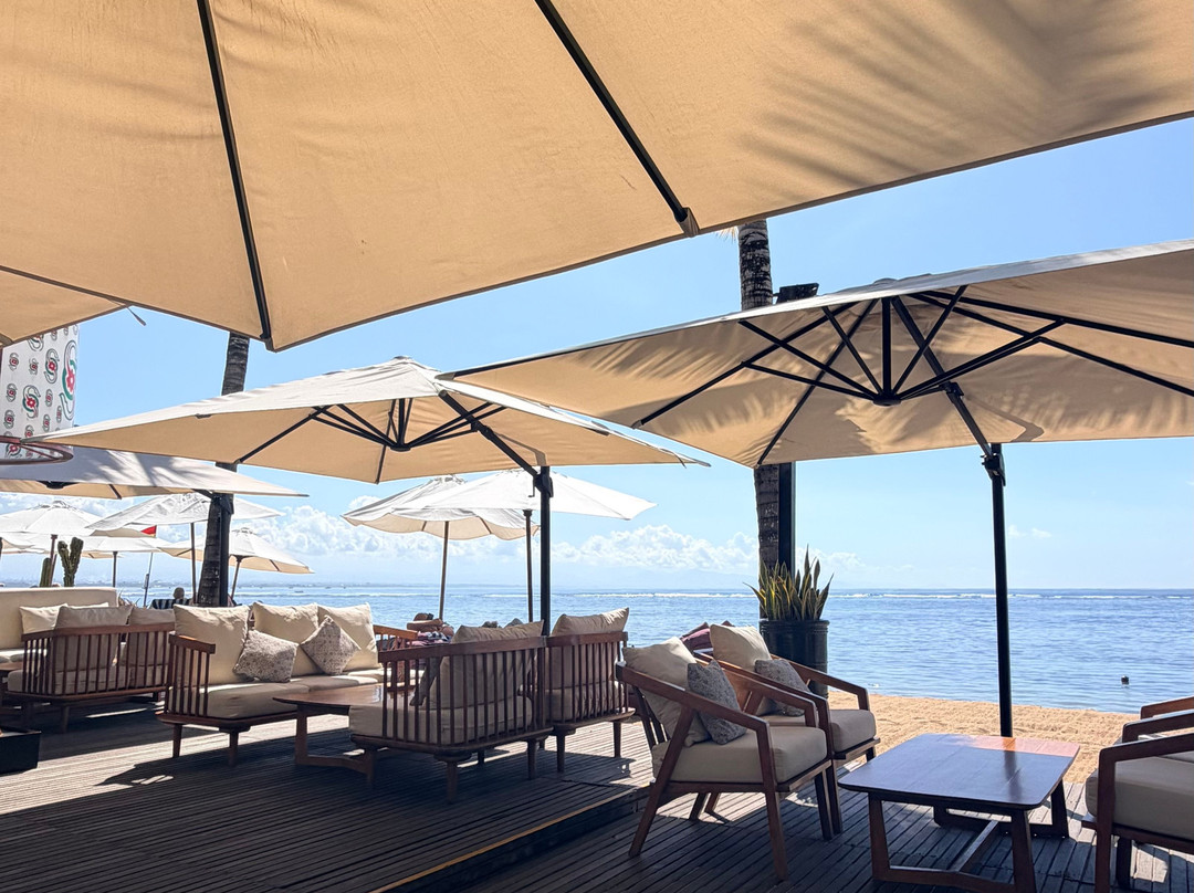 Starfish Beach Lounge