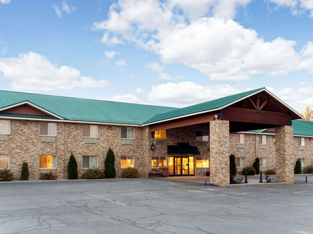 Super 8 by Wyndham Montpelier主图