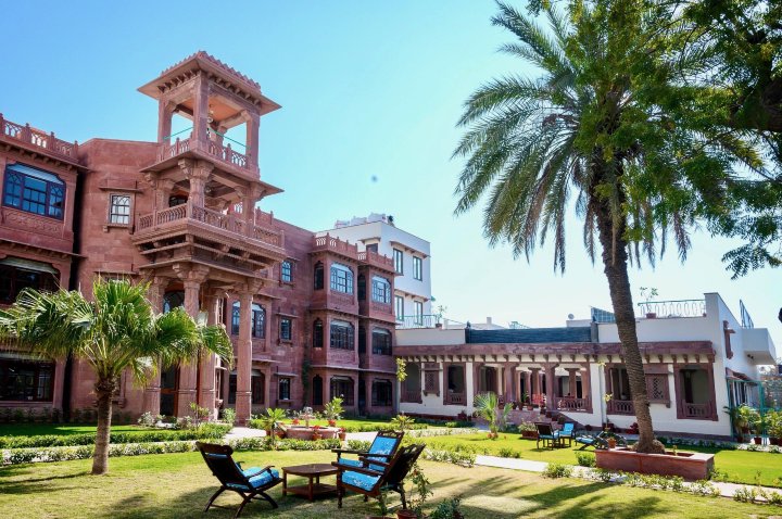 达斯潘之家-传统酒店-官方