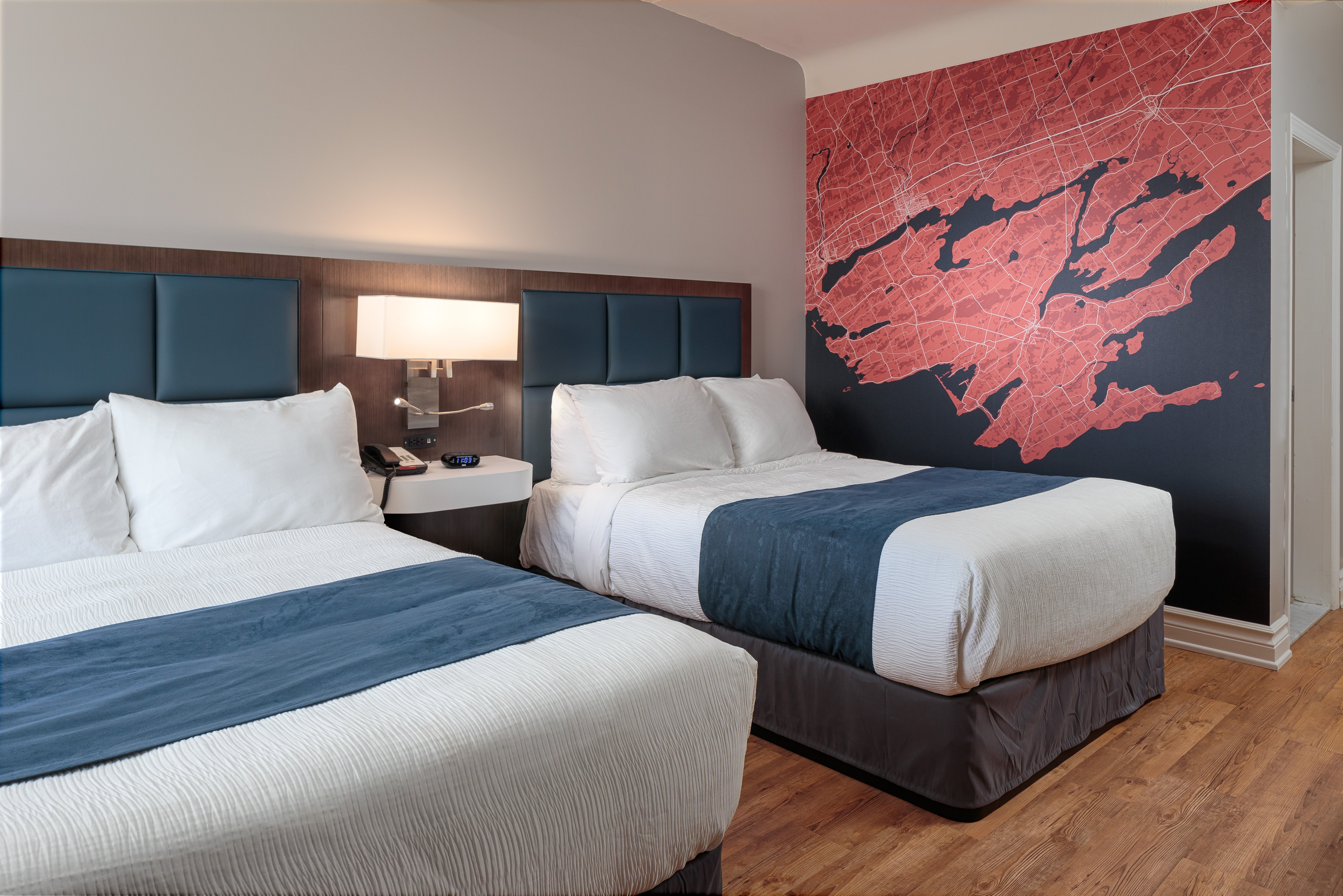 Picton Harbour Inn-官方