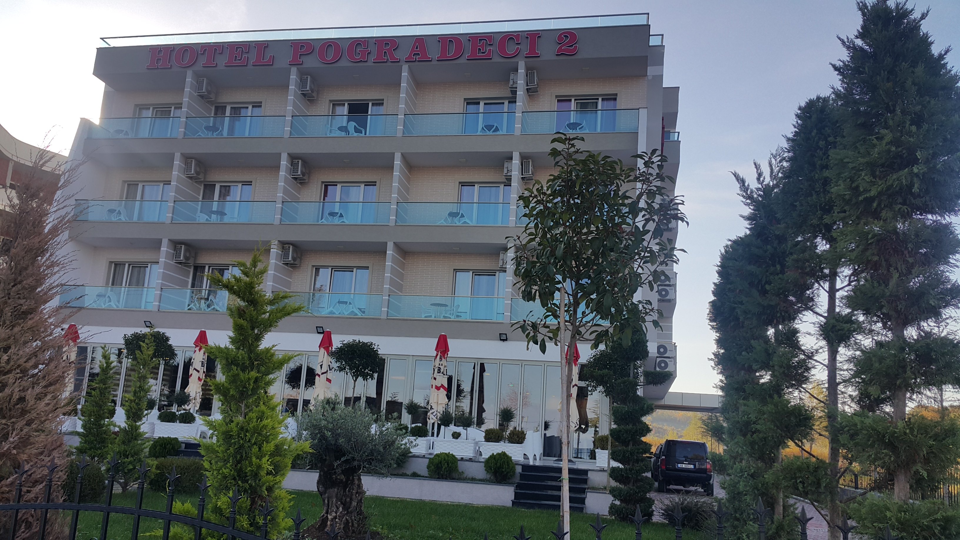 Hotel Pogradeci 2-官方
