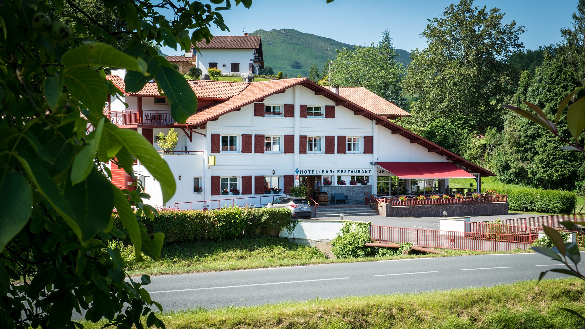 Logis Hôtel Ur Hegian-官方