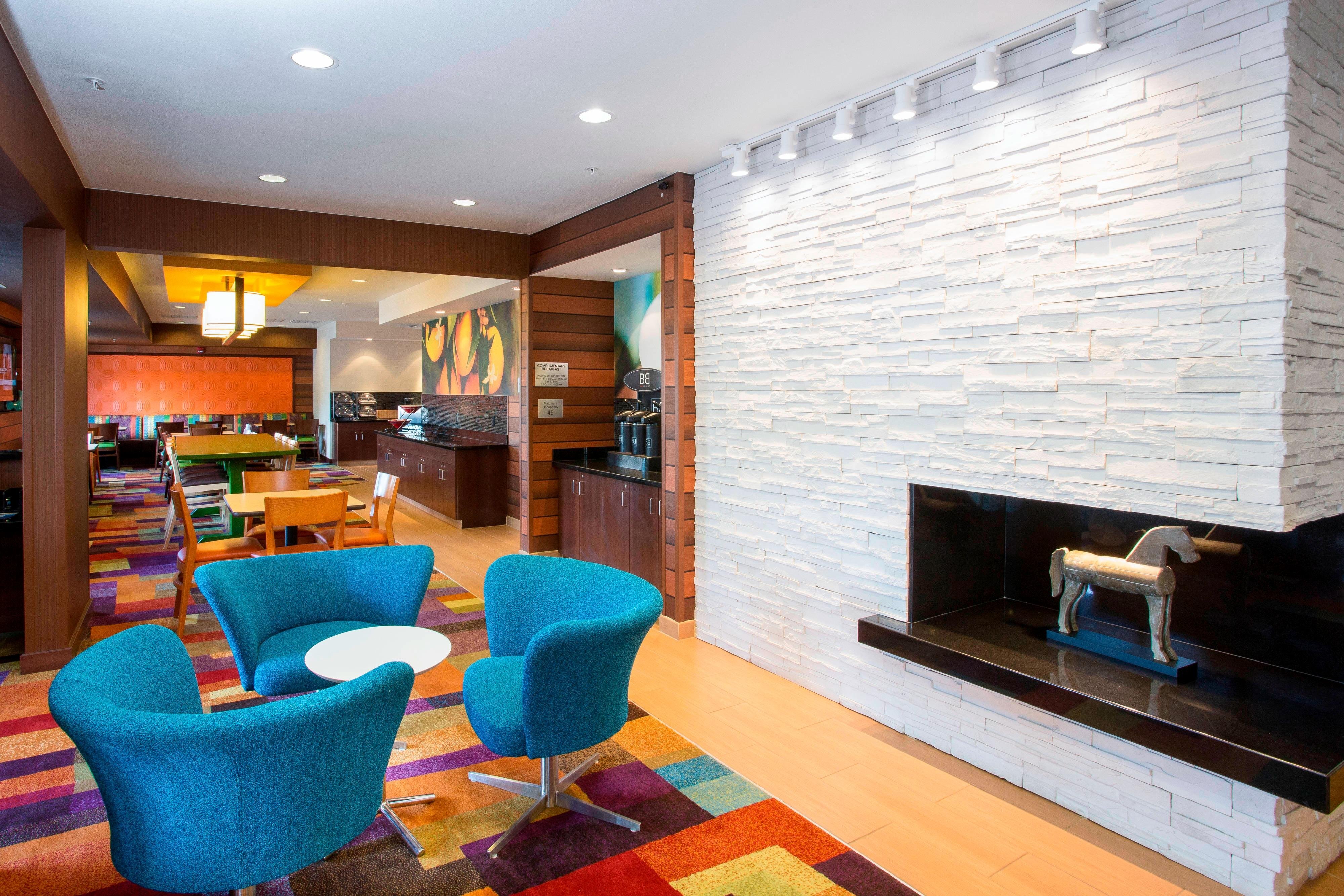 Fairfield Inn & Suites Terre Haute-官方