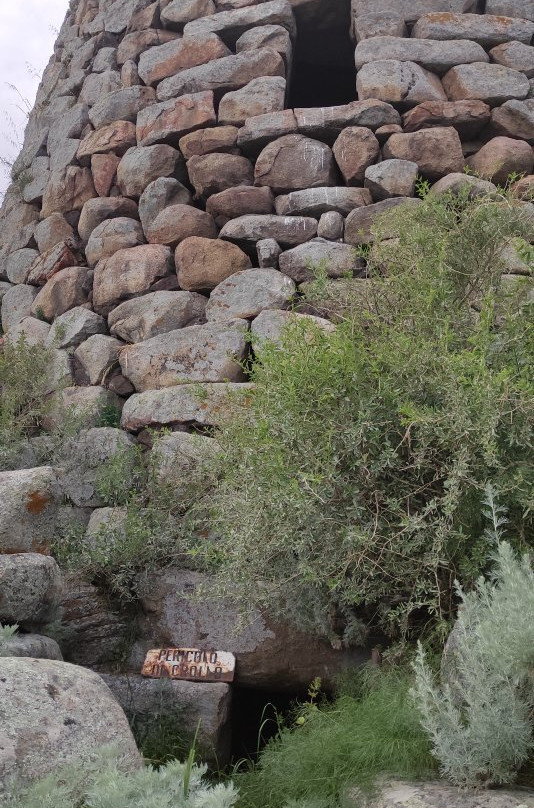 Nuraghe Orolio-Silanus必去景点