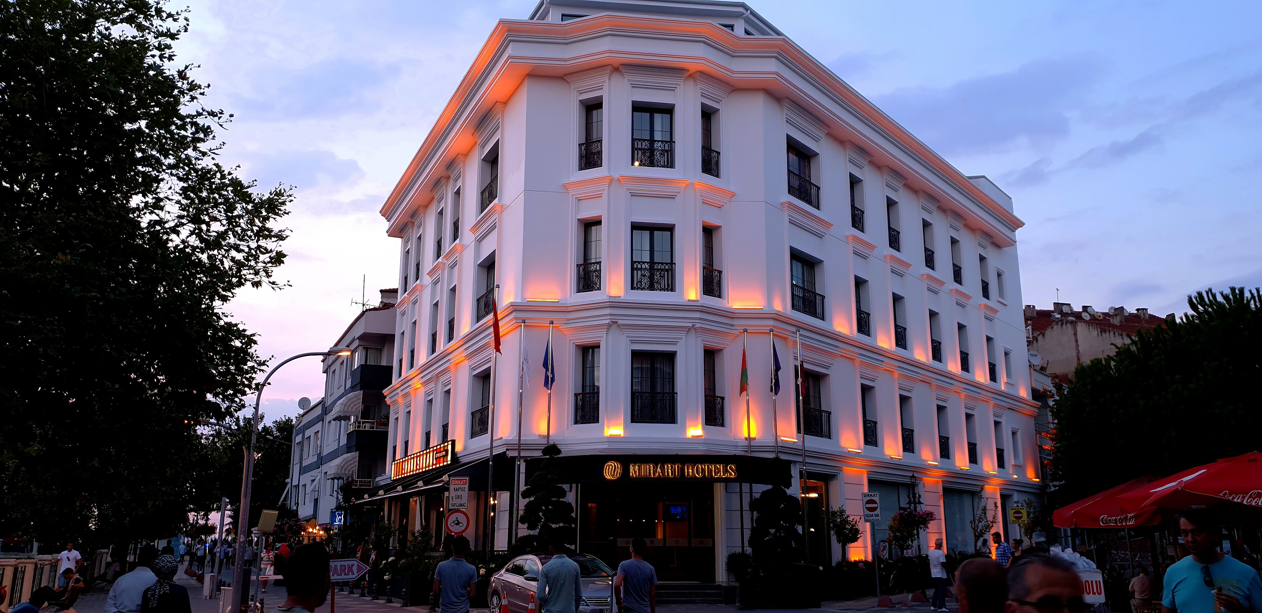 Mirart Hotel Boutique & Spa-官方