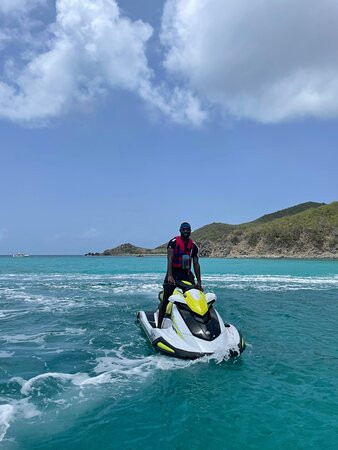 ISLAND JET (JETSKI RENTAL)-Anse Marcel必去景点