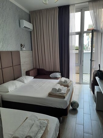 Edelweis Hotel主图