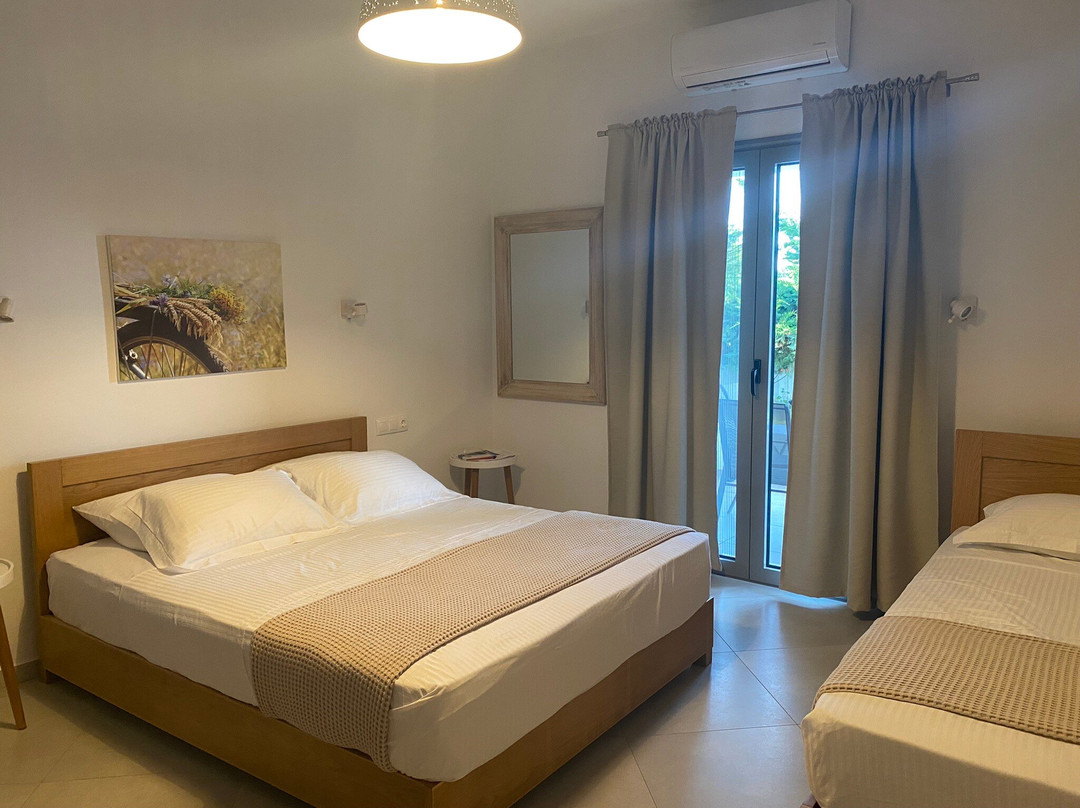 Molos酒店住宿-Yiasemi