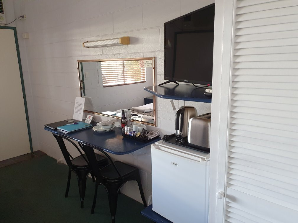 Castlereagh Lodge Motel, Serviced Houses and Apartments主图