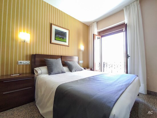 阿科斯酒店主图