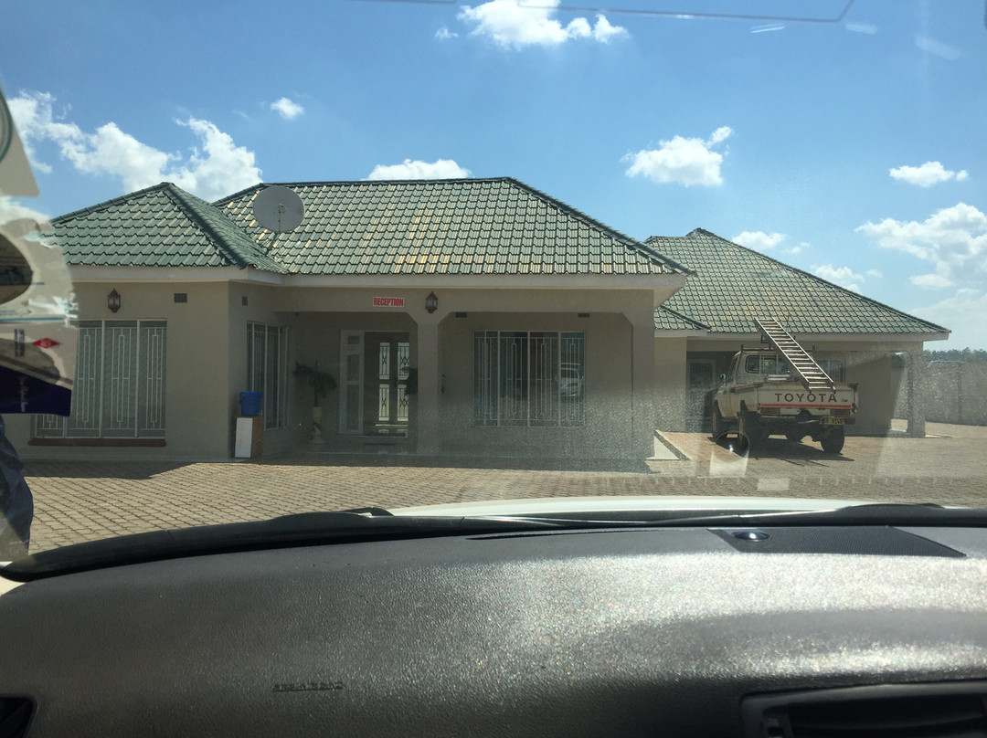 Emmaculate Lodge