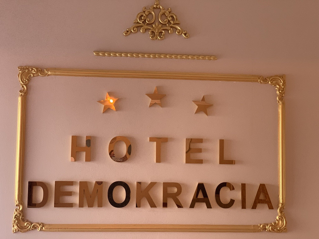 Hotel Demokracia