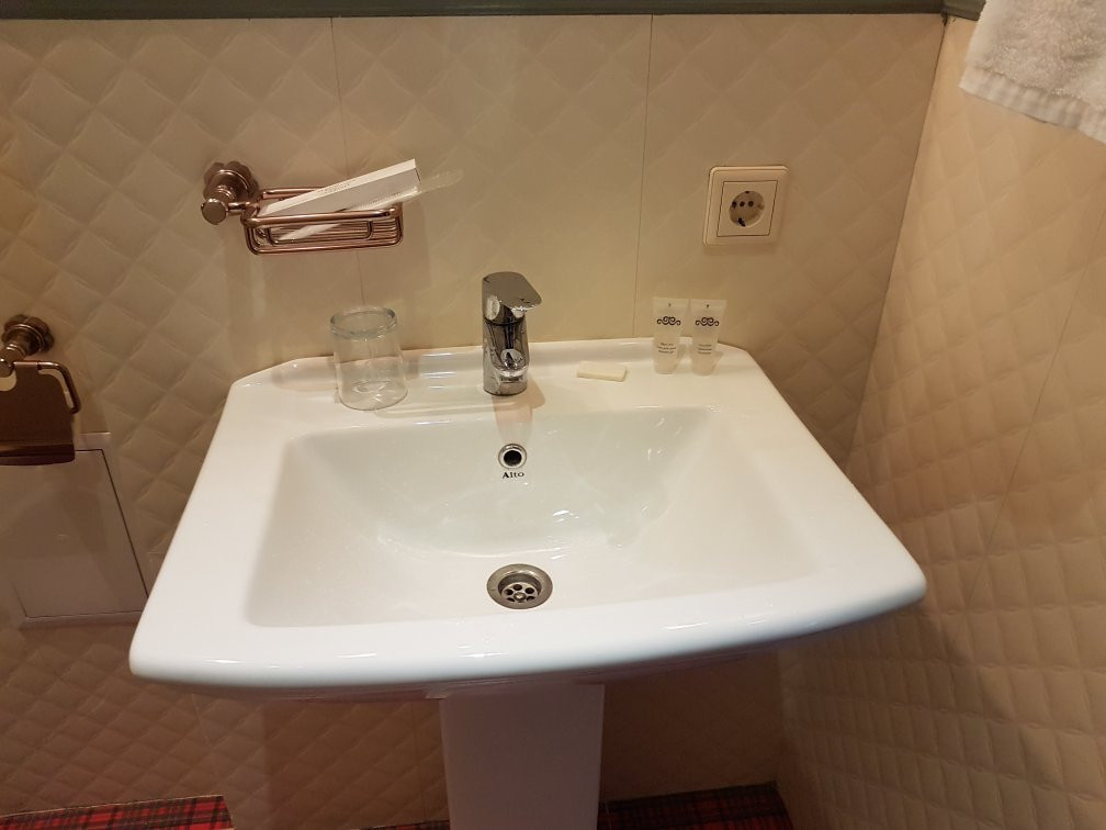 Hotel Plaza主图