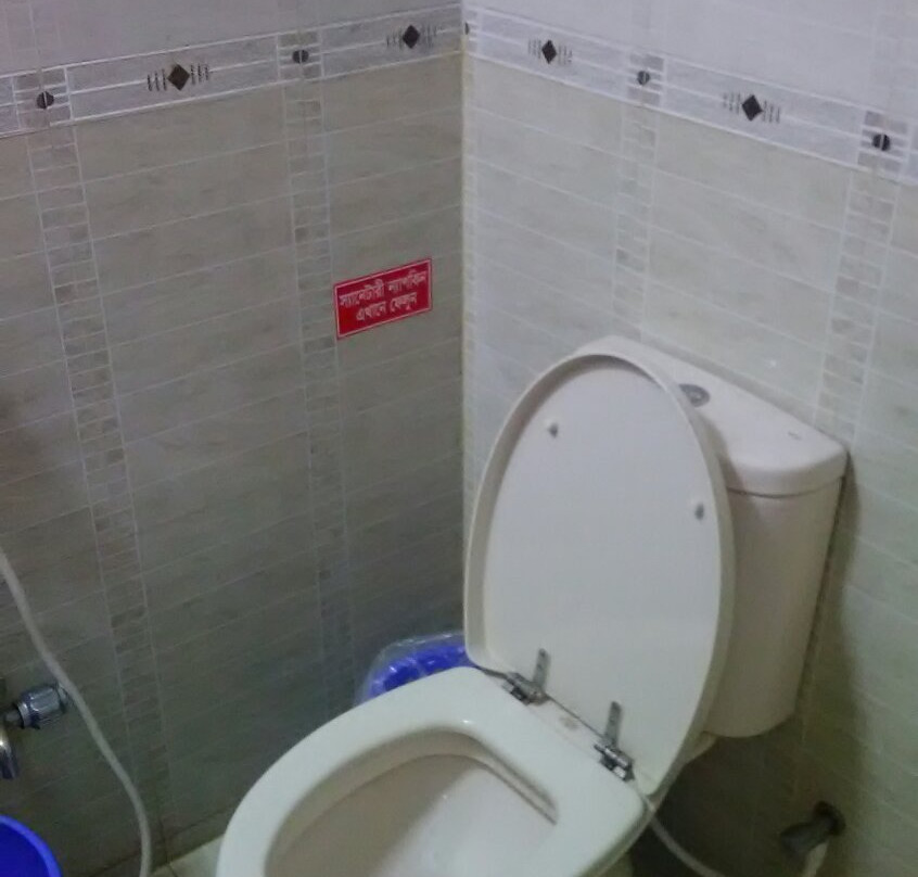 Hotel Plaza Inn主图
