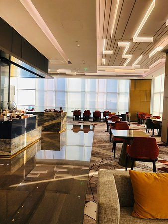 中山保利艾美酒店主图