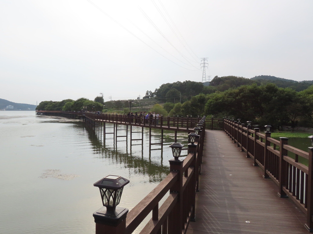 Tapjeongho lake