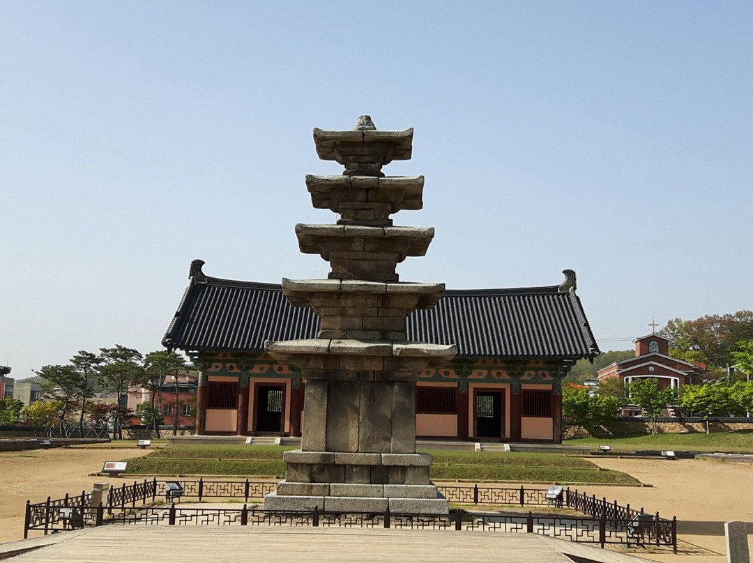 Buyeo Jeongnimsaji Temple景点图片