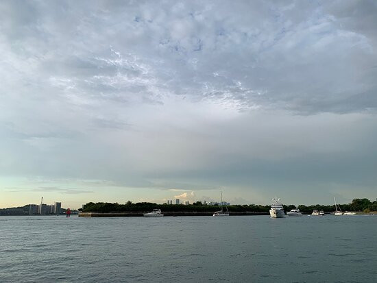 RHIB Rides Singapore景点图片