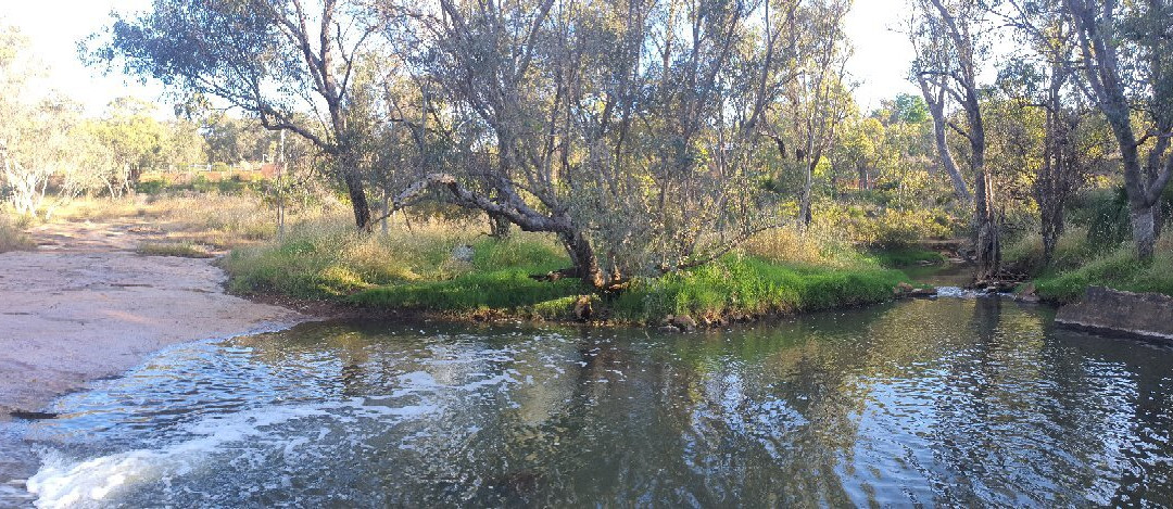 Noble Falls Walk Trail景点图片