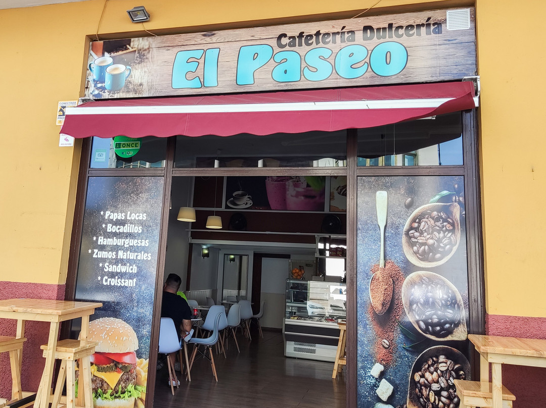 Cafetería Dulceria El Paseo
