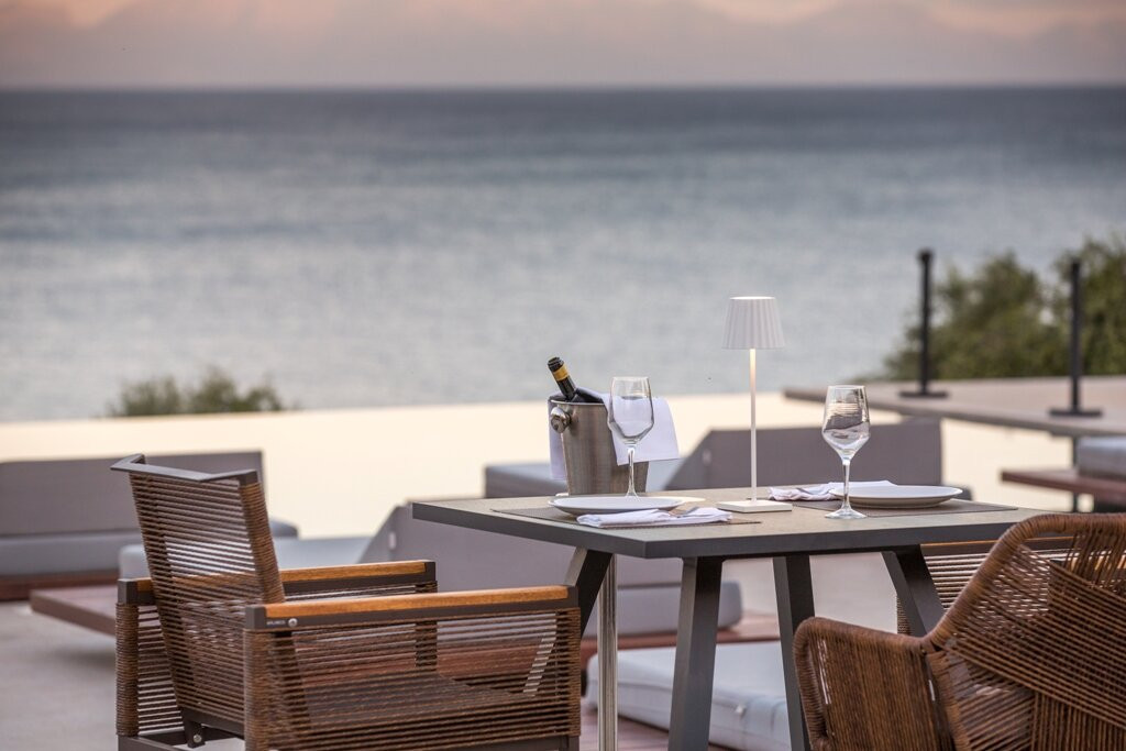 Falanthi餐馆和美食-Pithos Restaurant