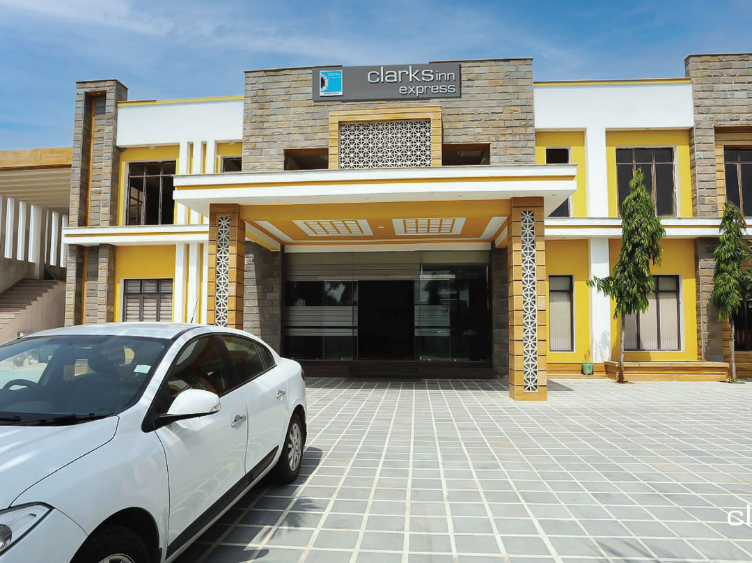Hotel Clarks Inn Express Bharatpur