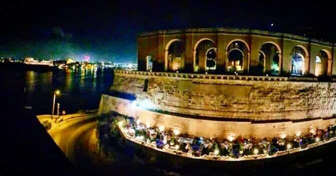 The Bell Gastrolounge