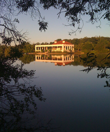 Como Lakeside Pavilion景点门票图片