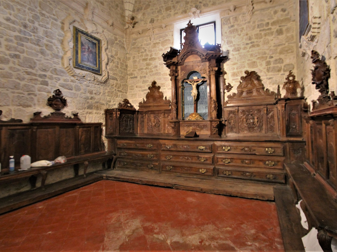 Iglesia De San Esteban De Los Balbases