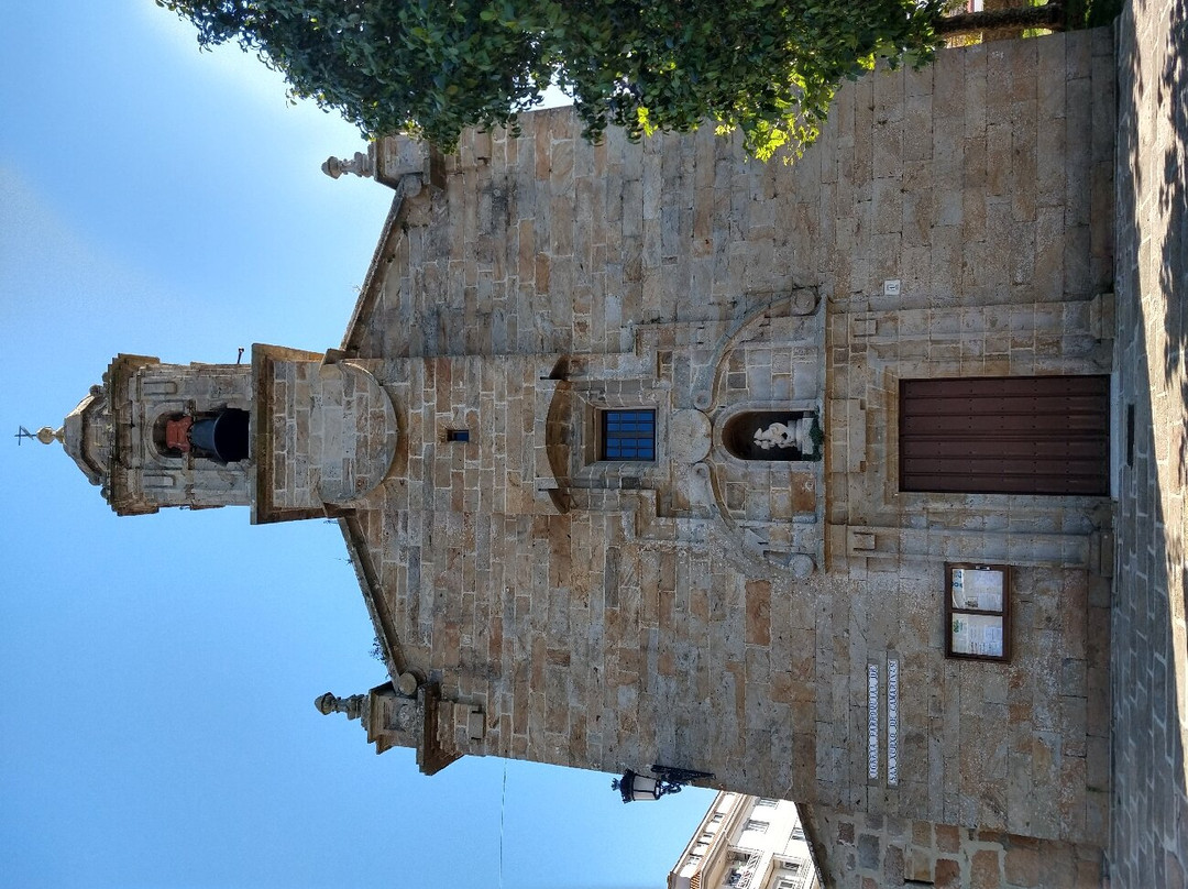 Igrexa De San Xurxo De Camariñas景点图片