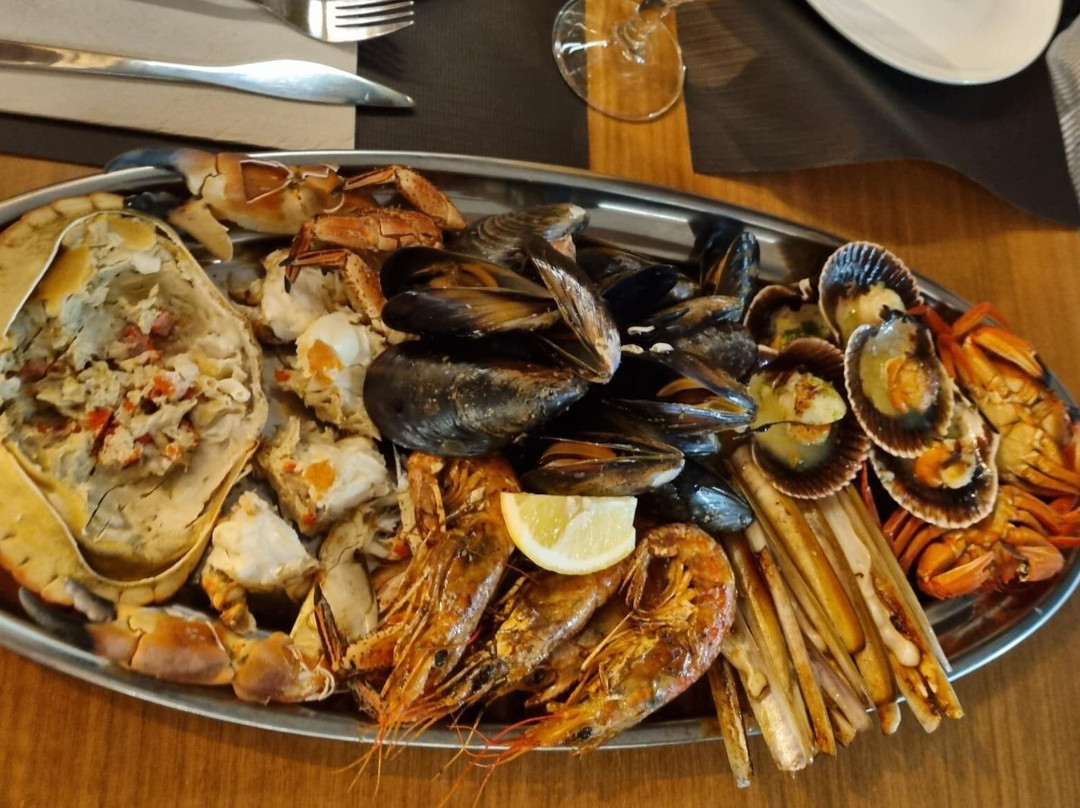 Redes Compostela. Mariscos & Tapas