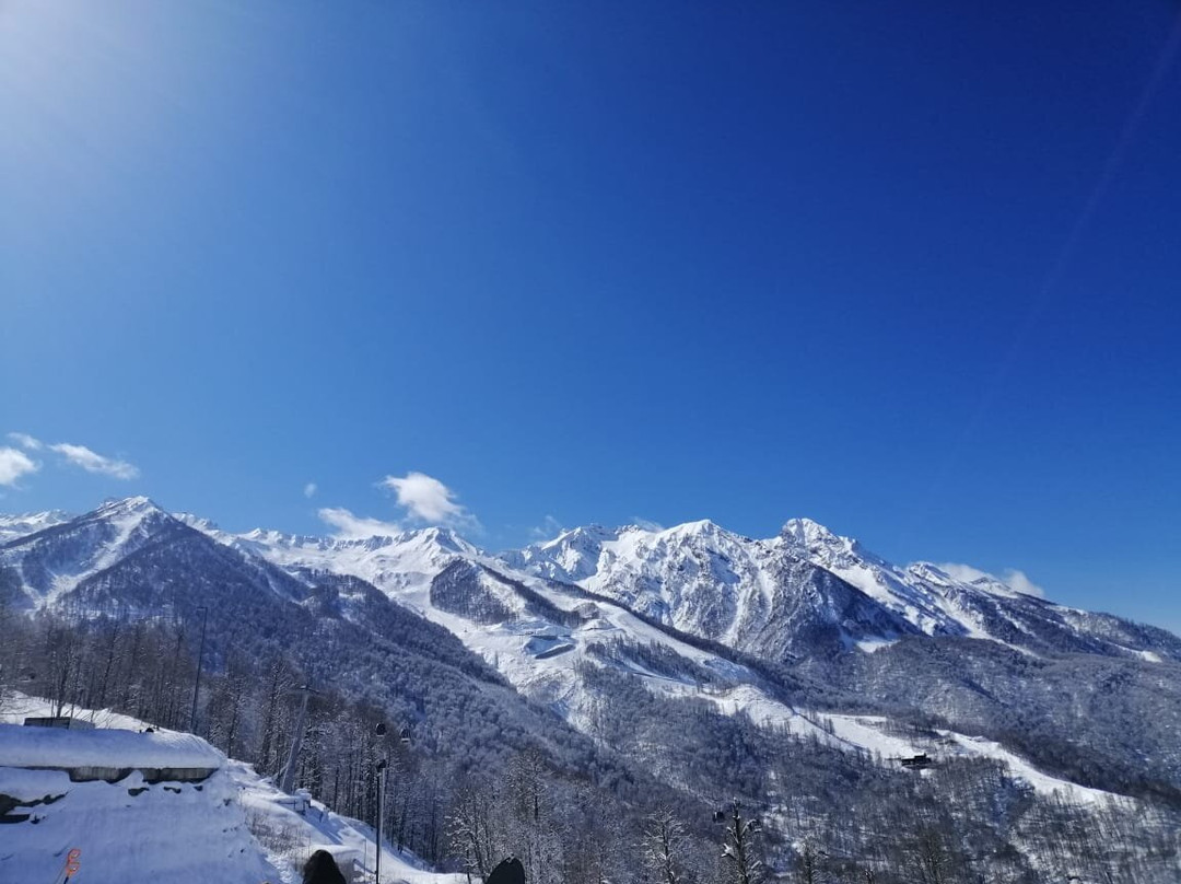 Rosa Ski Inn Hotel主图