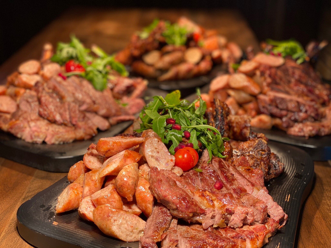 Regal Stay Hotel主图