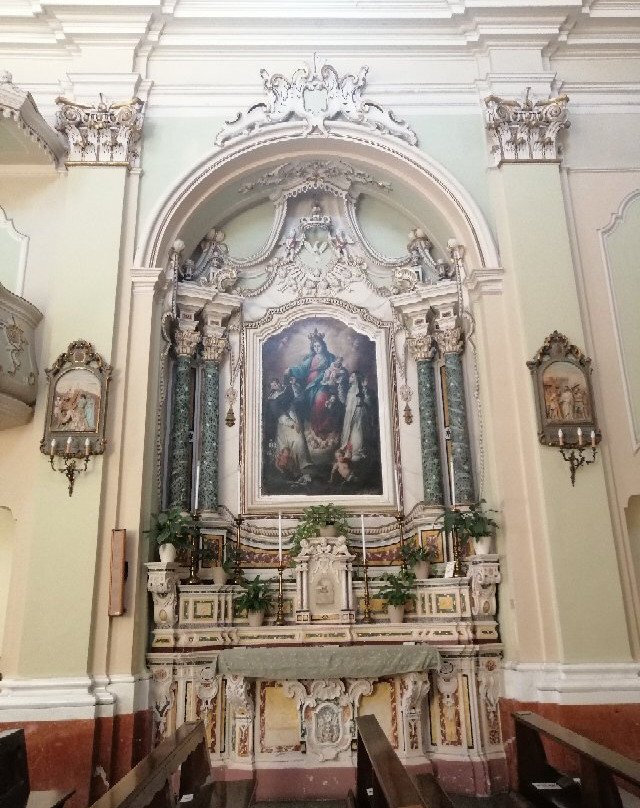 Parrocchia San Domenico-拉梅齐亚泰尔梅必去景点