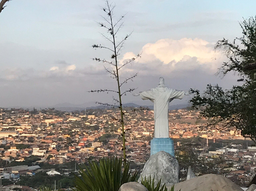 Alto do Cruzeiro-格拉瓦塔必去景点